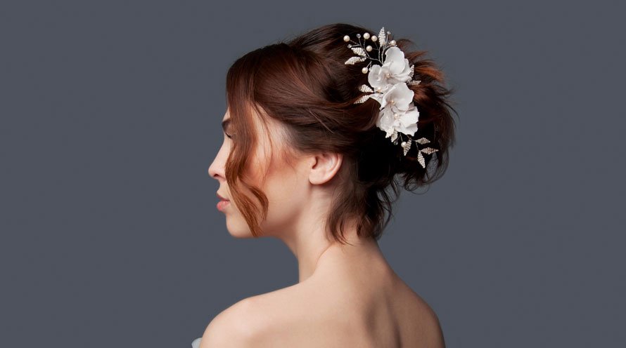 updo for short hair